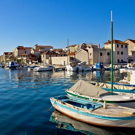 Apartamento In Tribunj With Air Conditioning, Wifi 4953-2 Tribalj