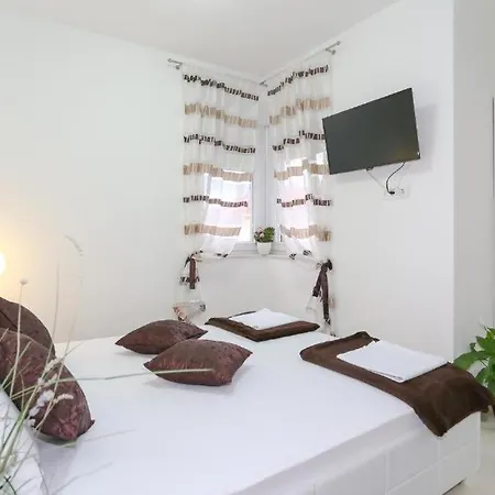 In Tribunj With Air Conditioning, Wifi 4953-2 Apartmán Tribalj