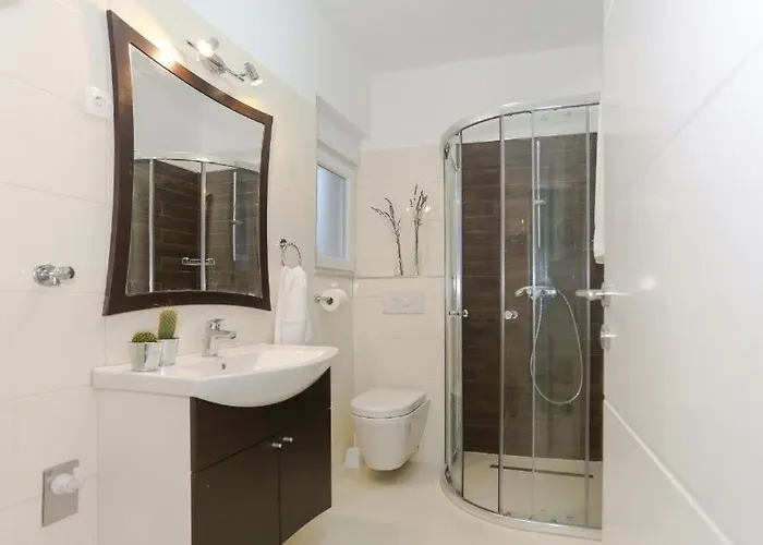 In Tribunj With Air Conditioning, Wifi 4953-2 Appartement