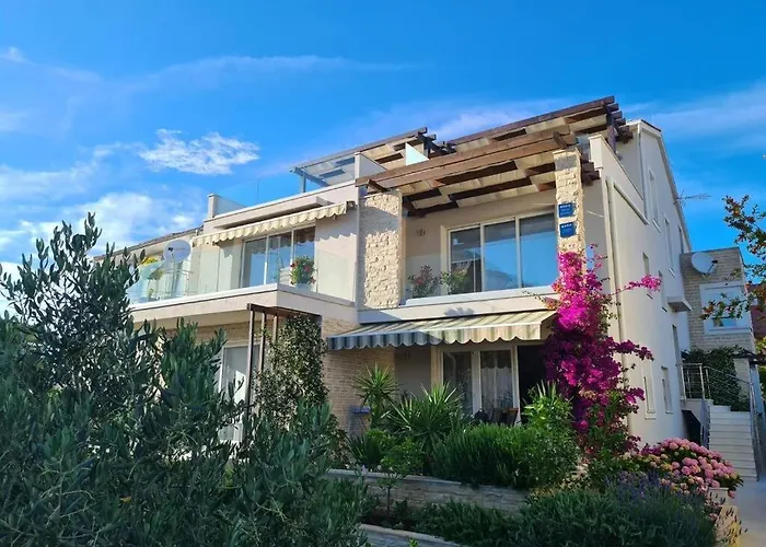 In Tribunj With Air Conditioning, Wifi 4953-2 Tribalj