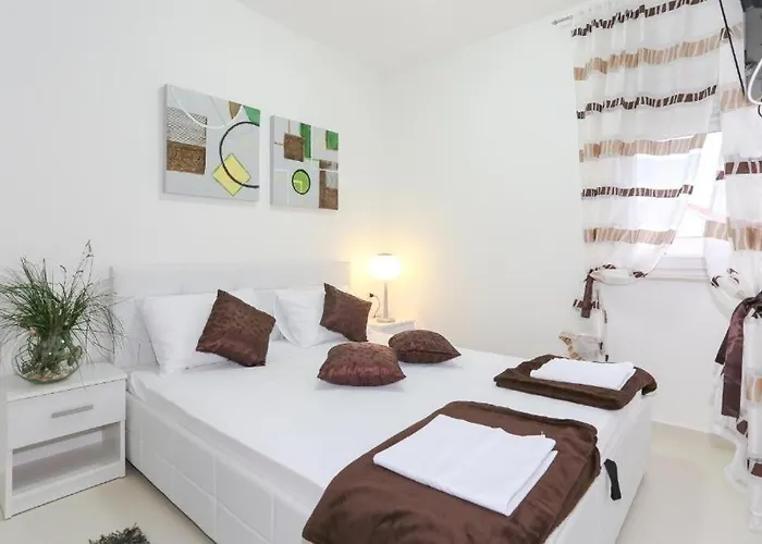 In Tribunj With Air Conditioning, Wifi 4953-2 *